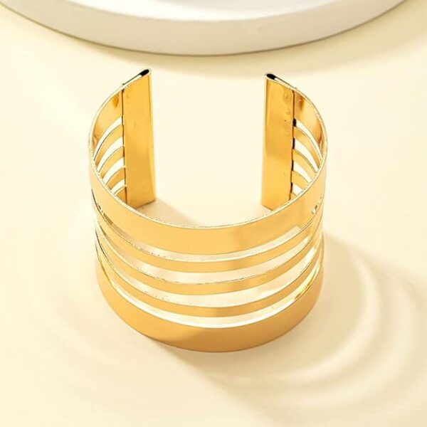 Trio Shine Golden Bracelet - Image 3