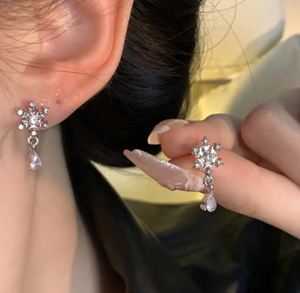 Frost Glow Snowflake Earrings - Image 2