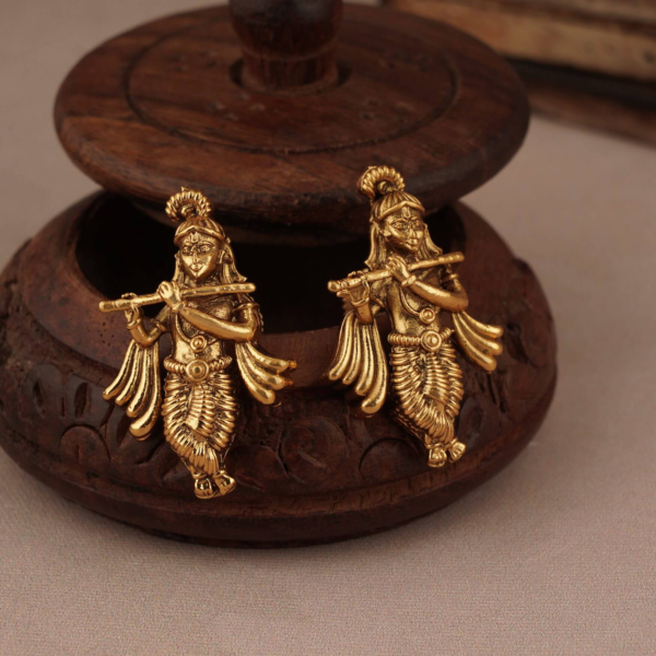 Divine Krishna Pendant Set - Image 3