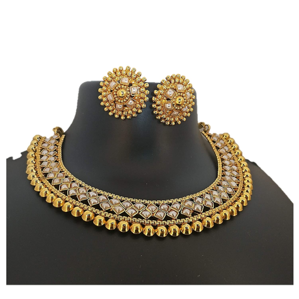 Pearl Glow Choker Set - Image 3